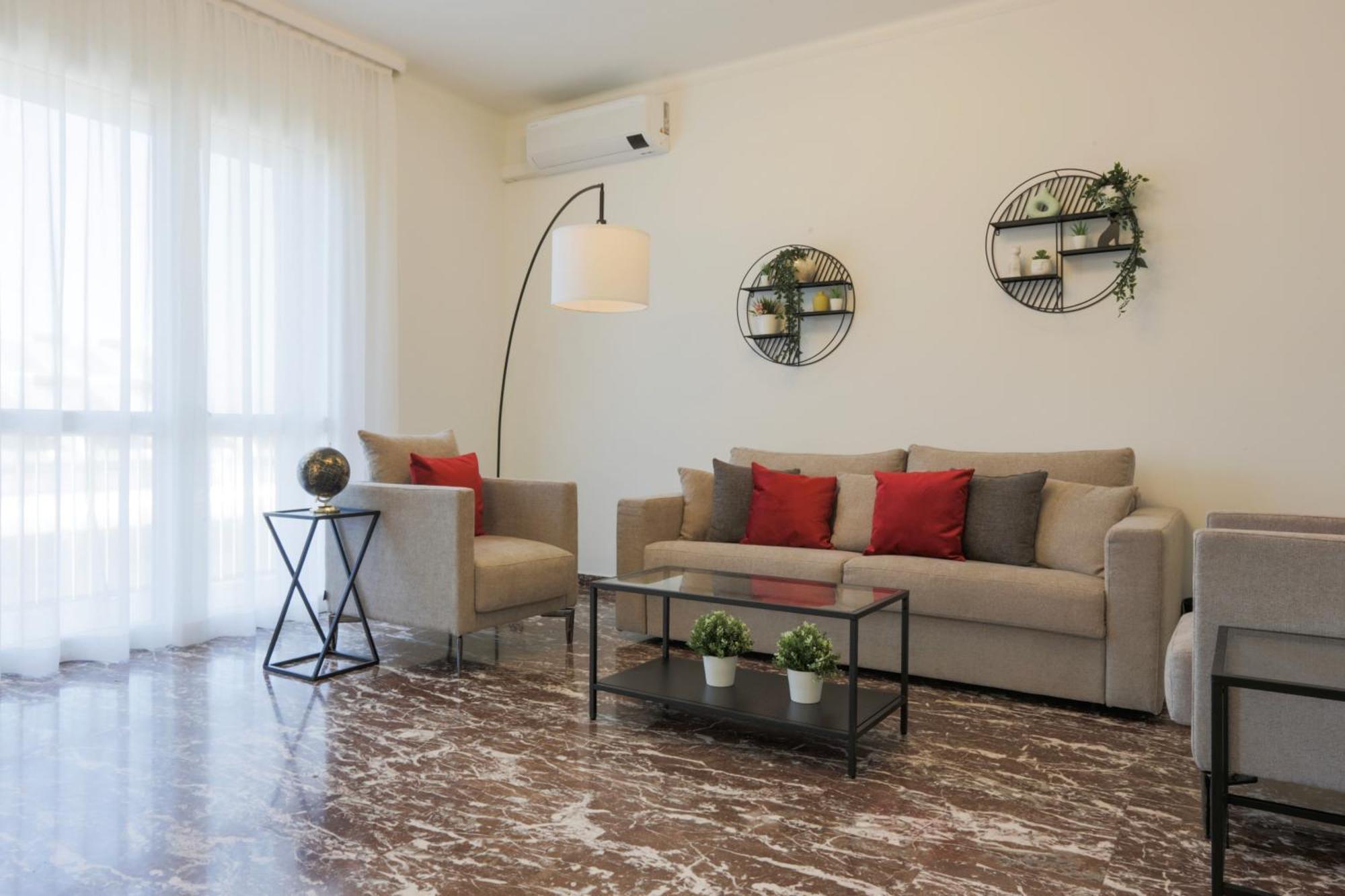 Apartment Urban Elegance Station W/private Garage *