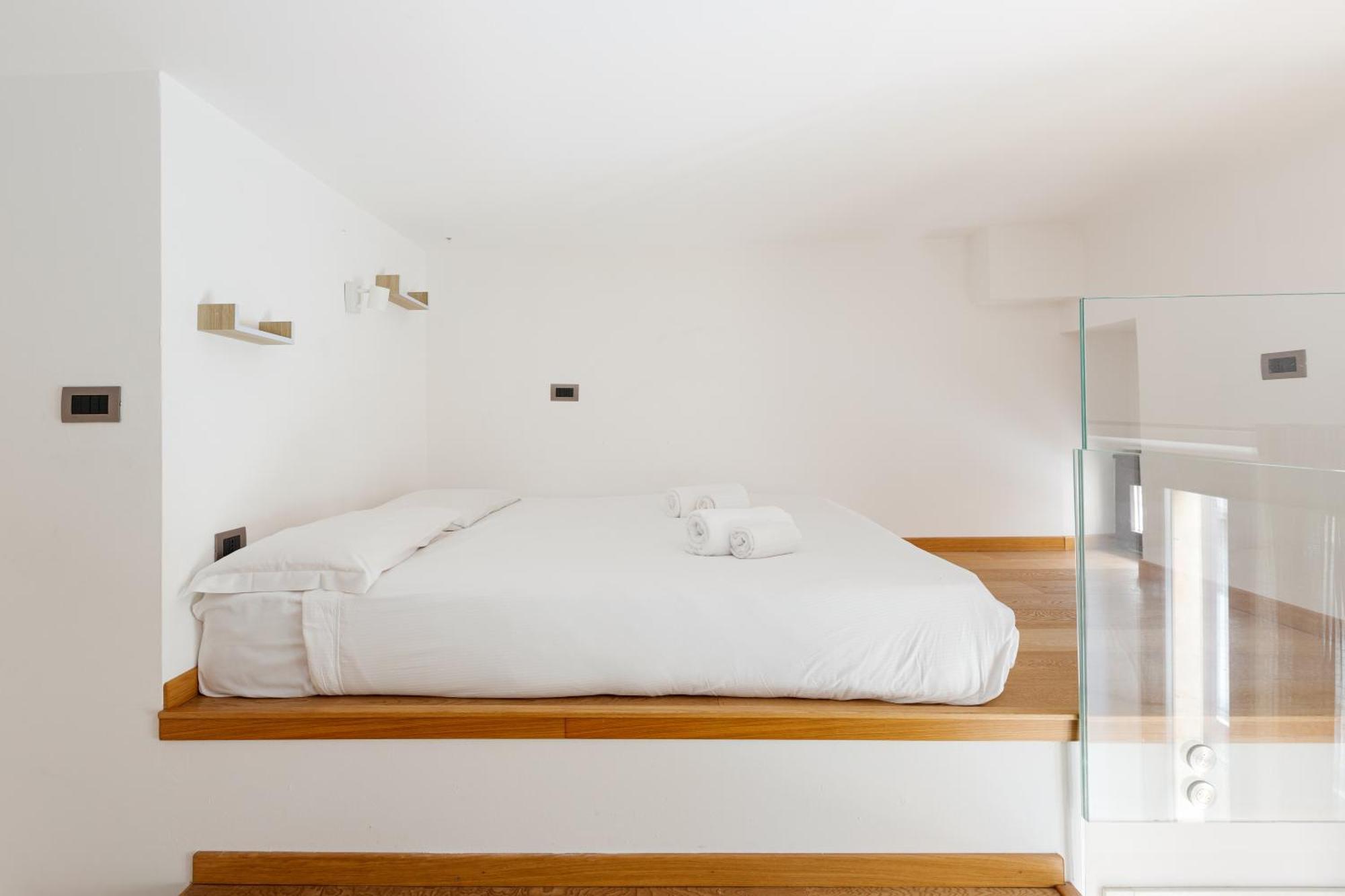 On 2 Levels Milan-crocetta M3! * Milano