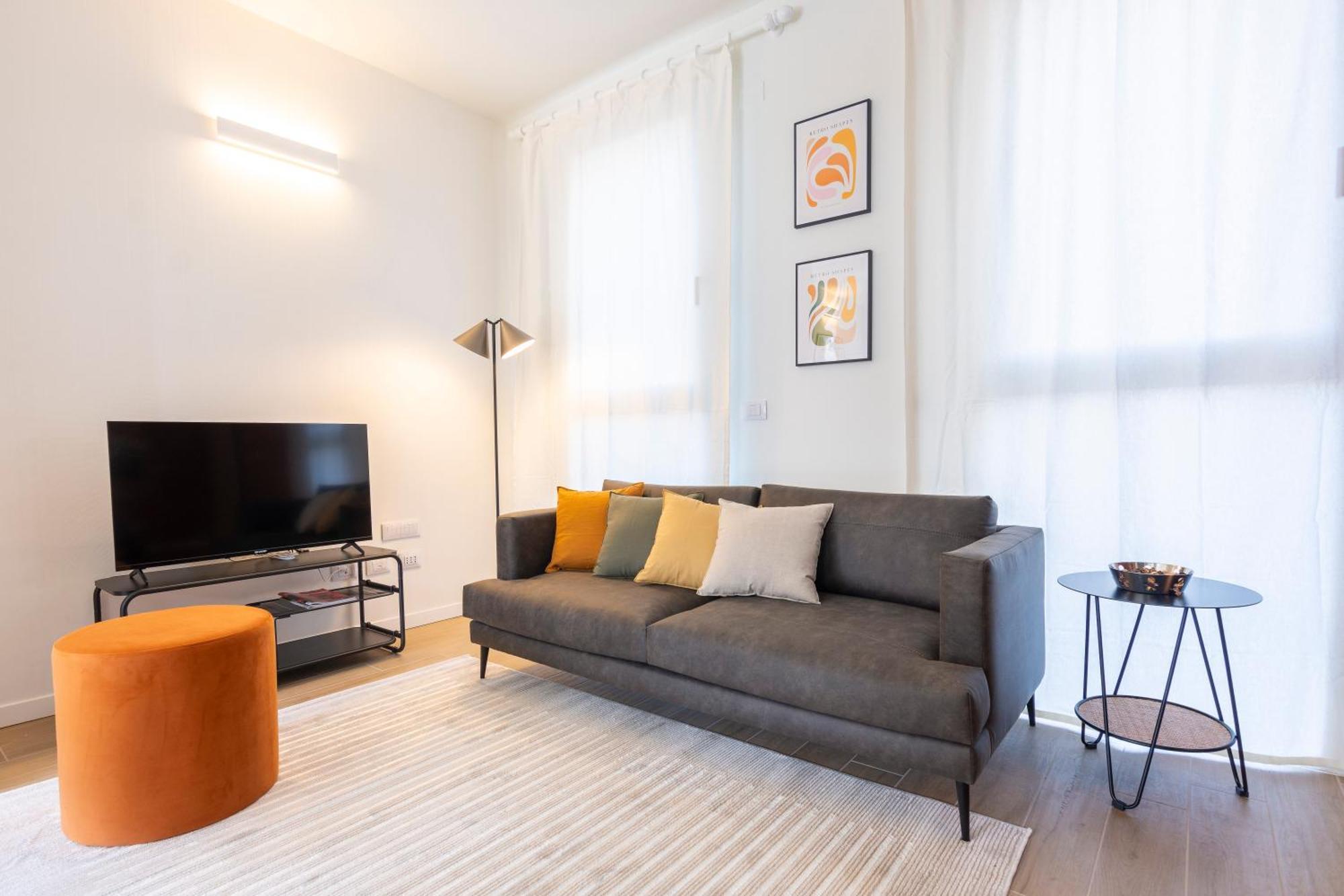 Caseospitali - Glam Flat, Nuovo Trilocale Di Design Zona Prada Appartamento