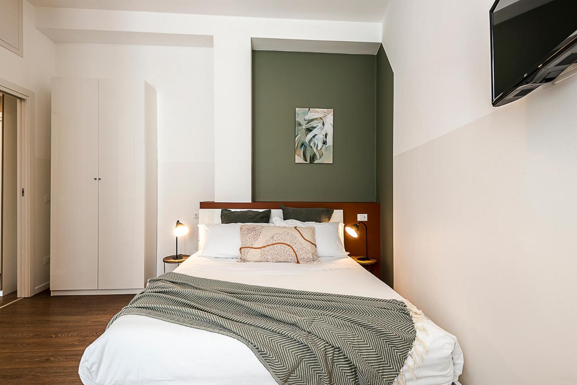 Stayeasy Petrella21 - 4 Bedrooms, 3 Baths - Station Lejlighed