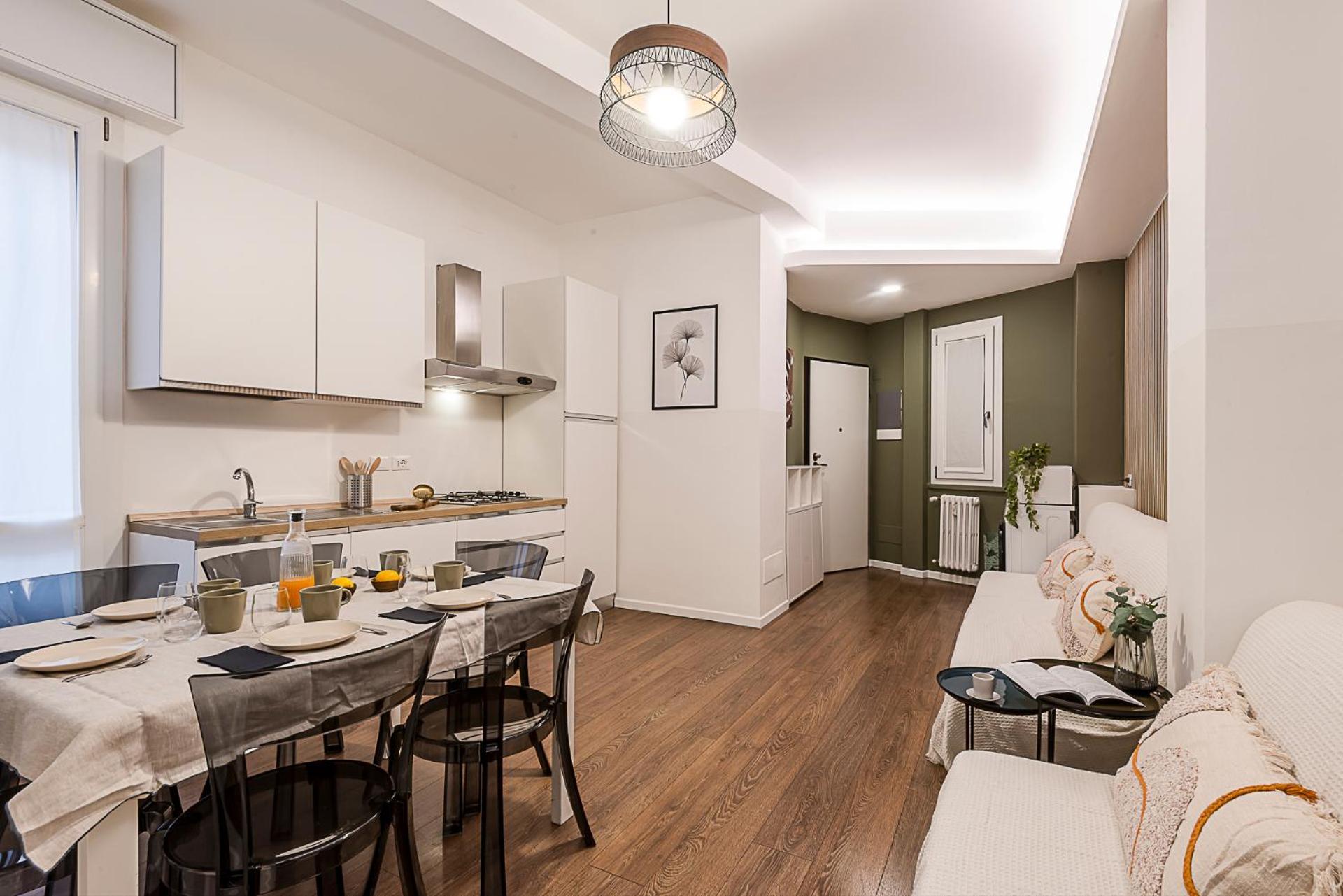Stayeasy Petrella21 - 4 Bedrooms, 3 Baths - Station *