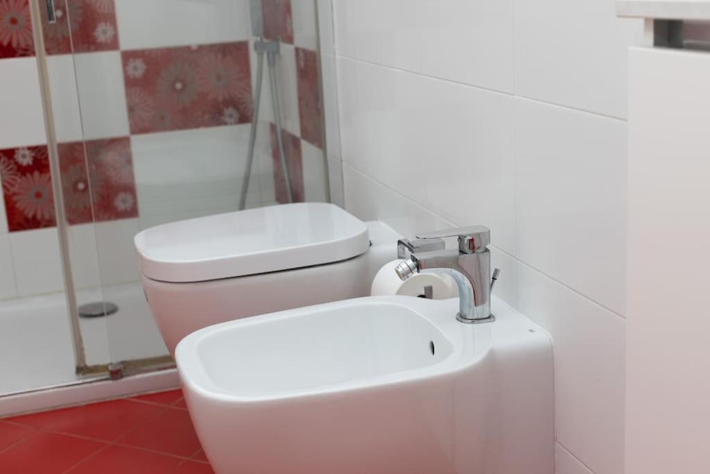 Deluxe With Free Wifi And Netflix * Milano