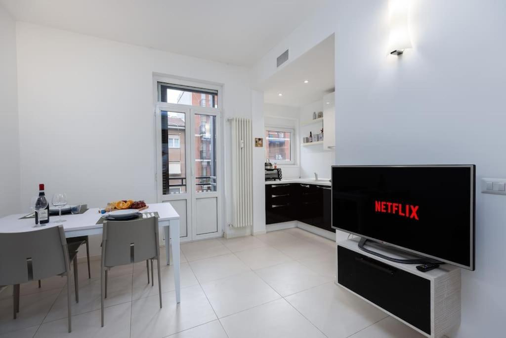 Deluxe With Free Wifi And Netflix *