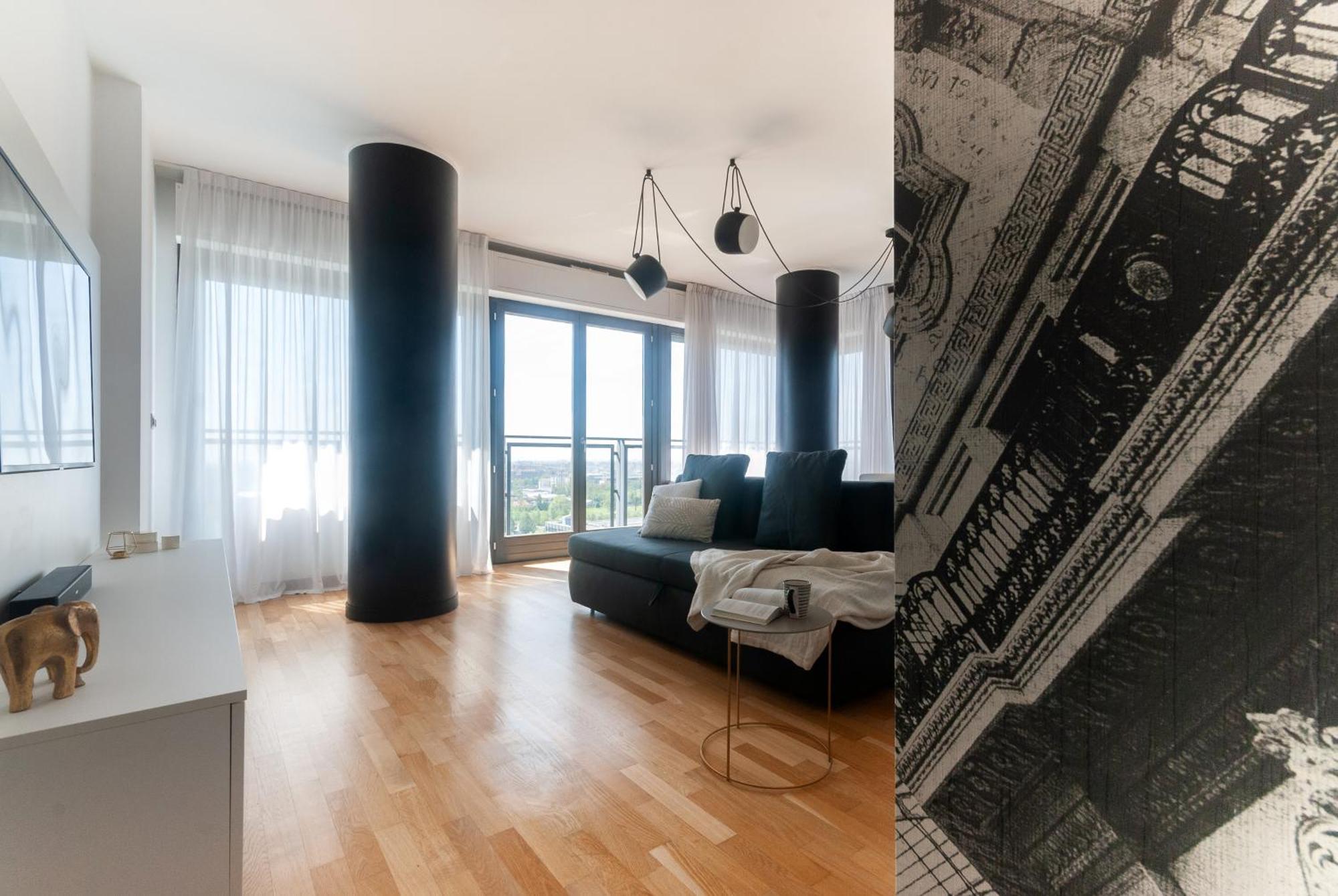 Apartment With Panoramic View Of And Public Free Parking Lot Milan
