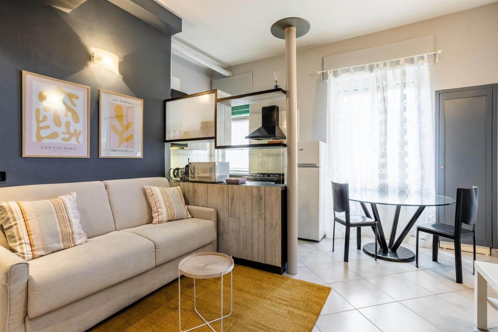 - 10 Minutes To Duomo And Train Station Milano