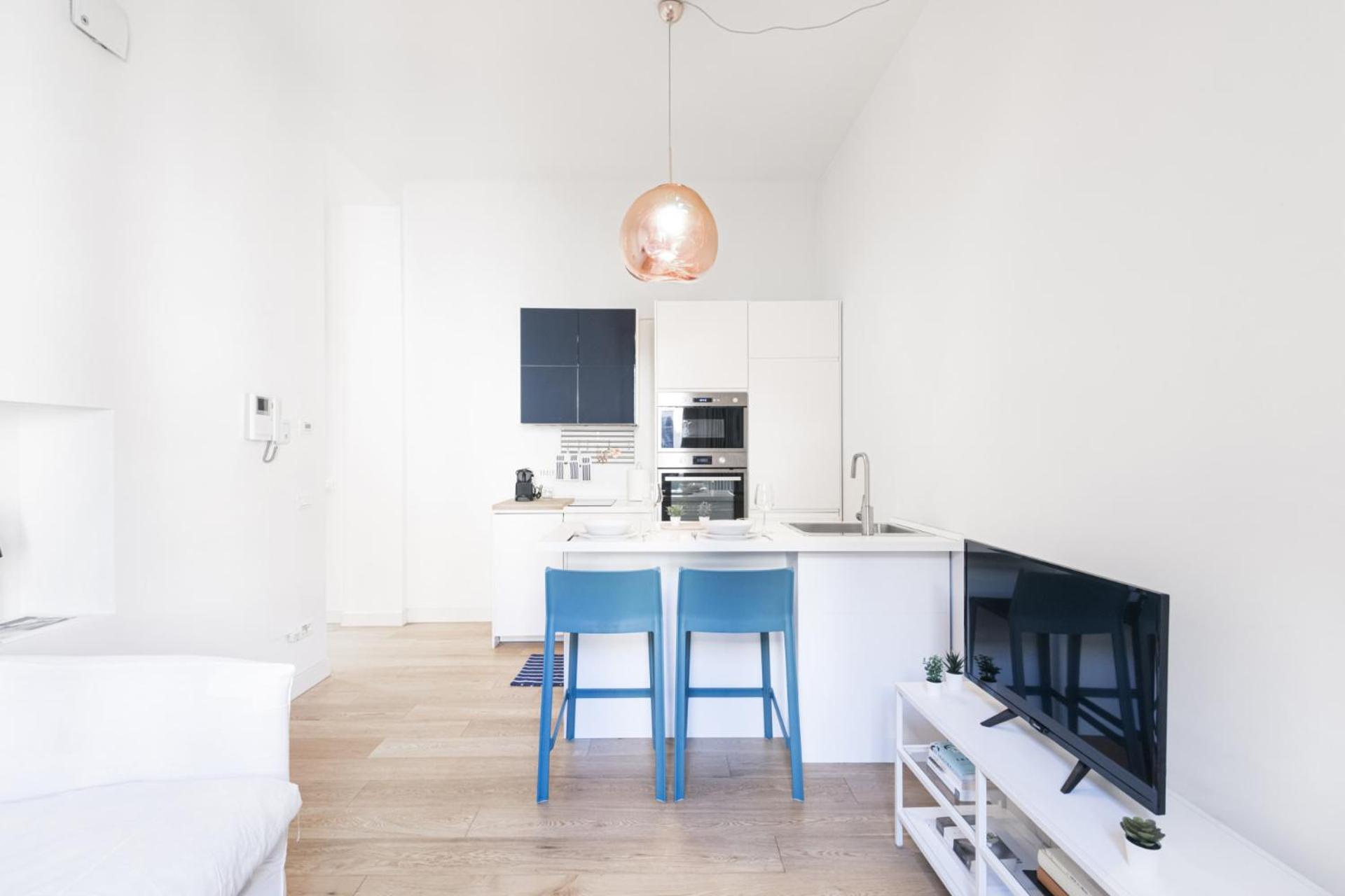Easylife-luminoso In Zona Garibaldifs Milaan