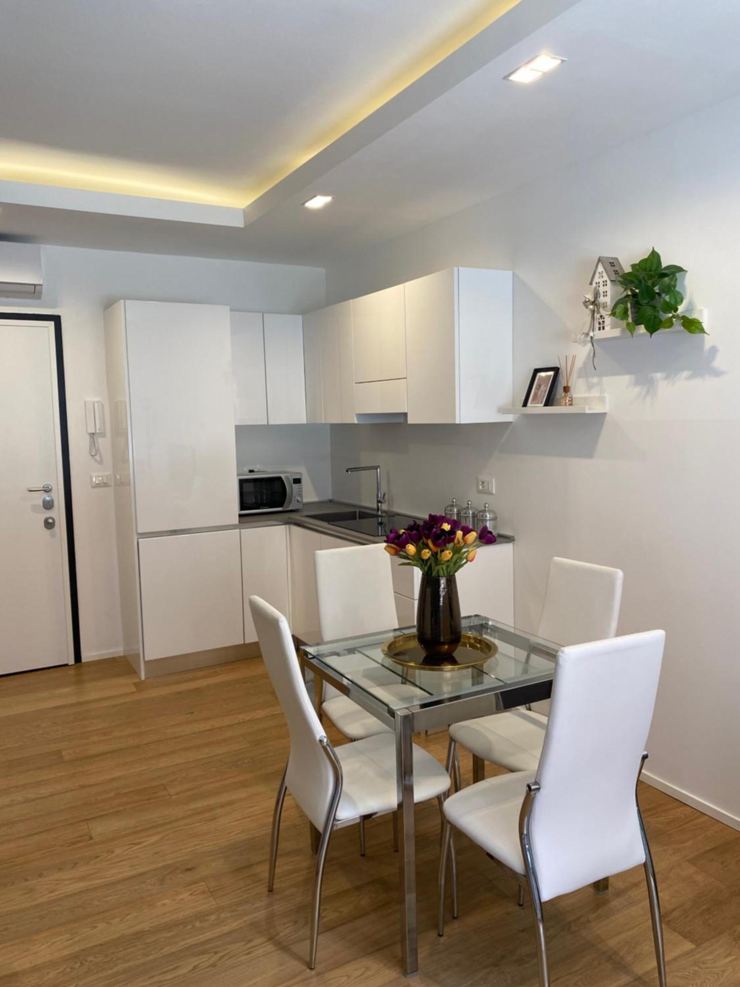 Appartement Gramsci 2 - Cozy Near Sempione Park! Milaan