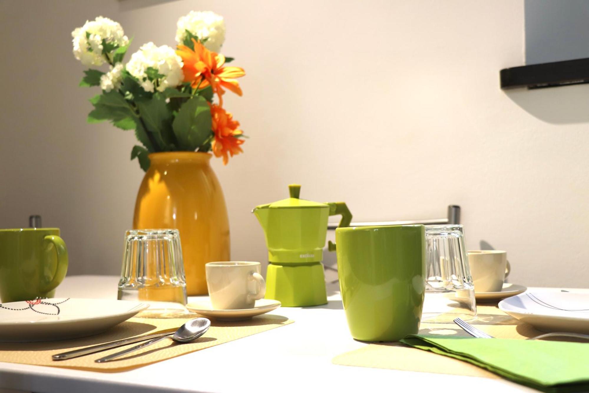 Navigli-duomo Rehomes Green Loft