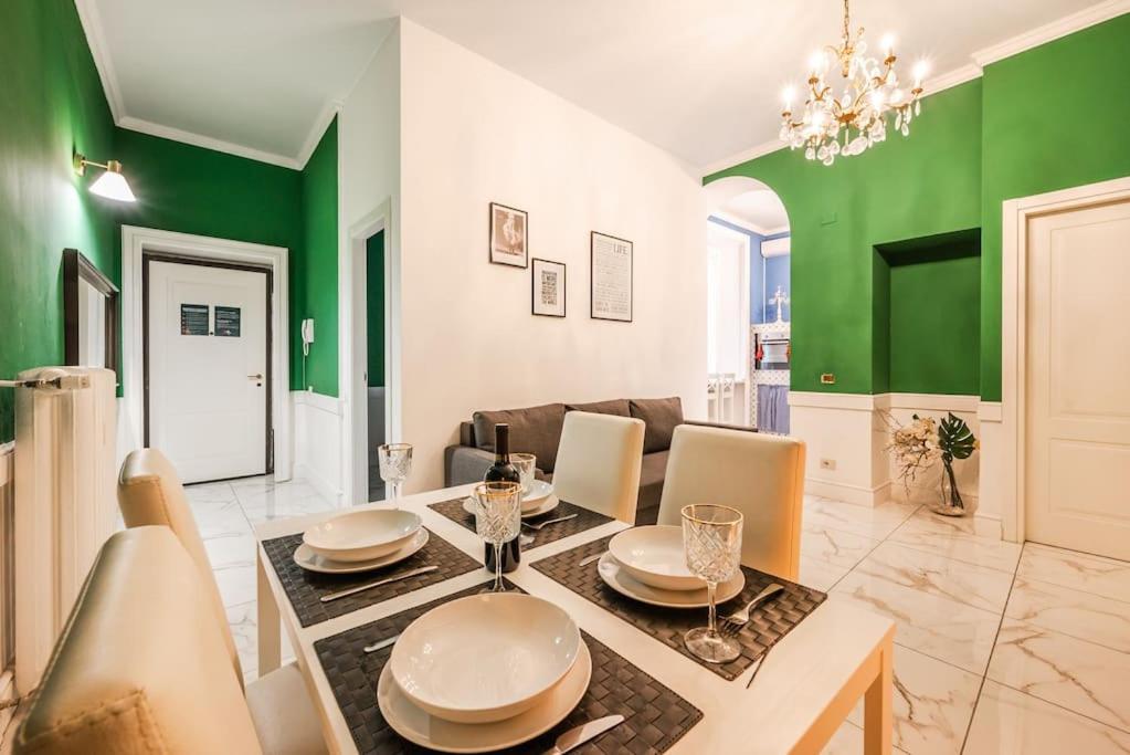 Apartment Centrale's Nest - Elegant Close To Station *