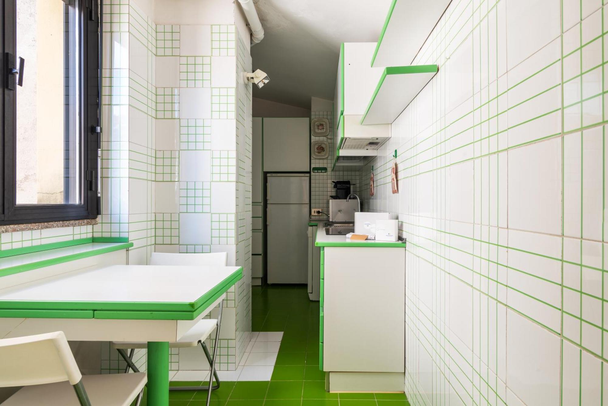 Apartment Elegante Bilocale Con Postazione Lavoro San Babila *