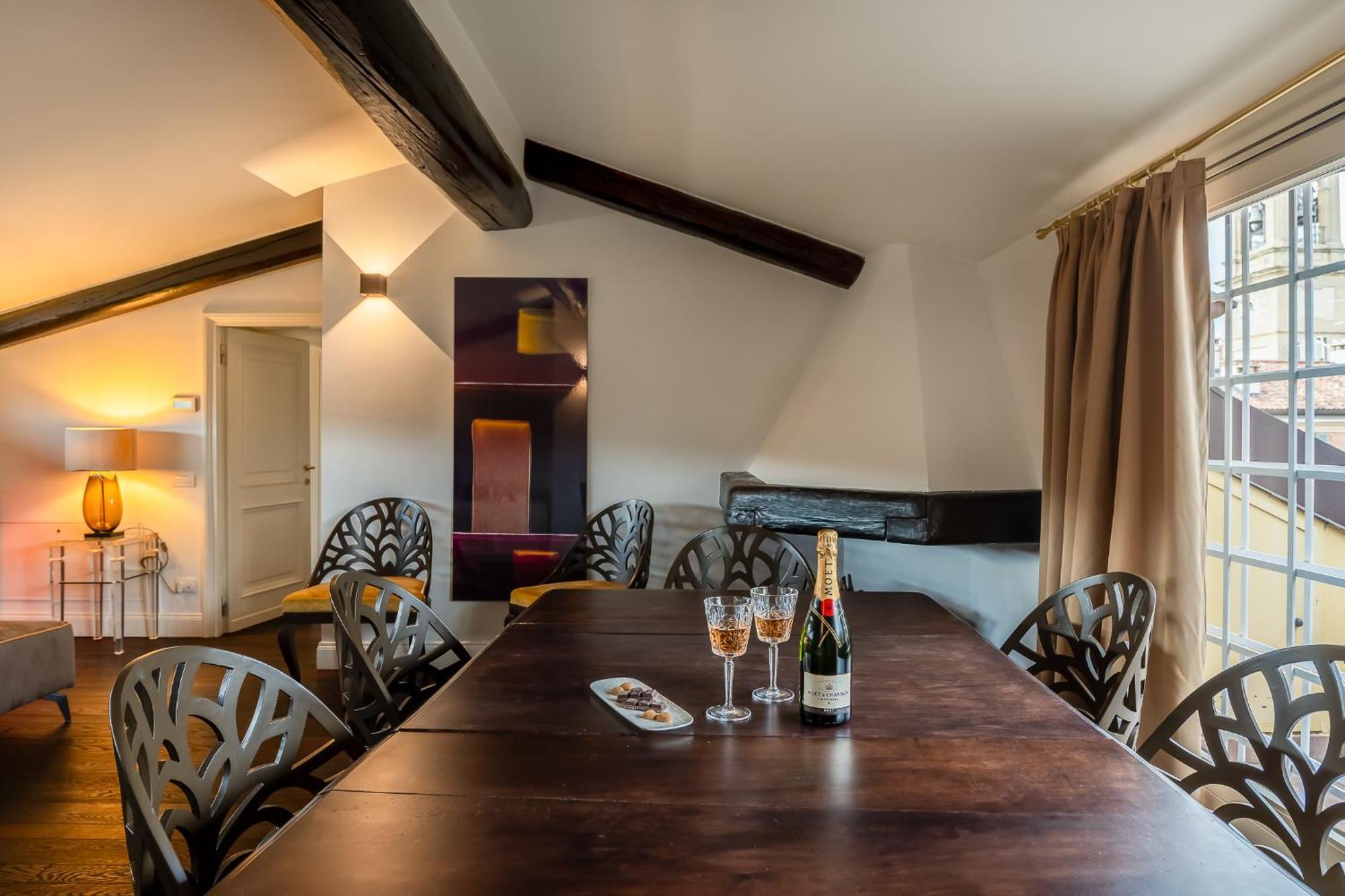Allegroitalia Penthouse Montenapoleone * Milaan
