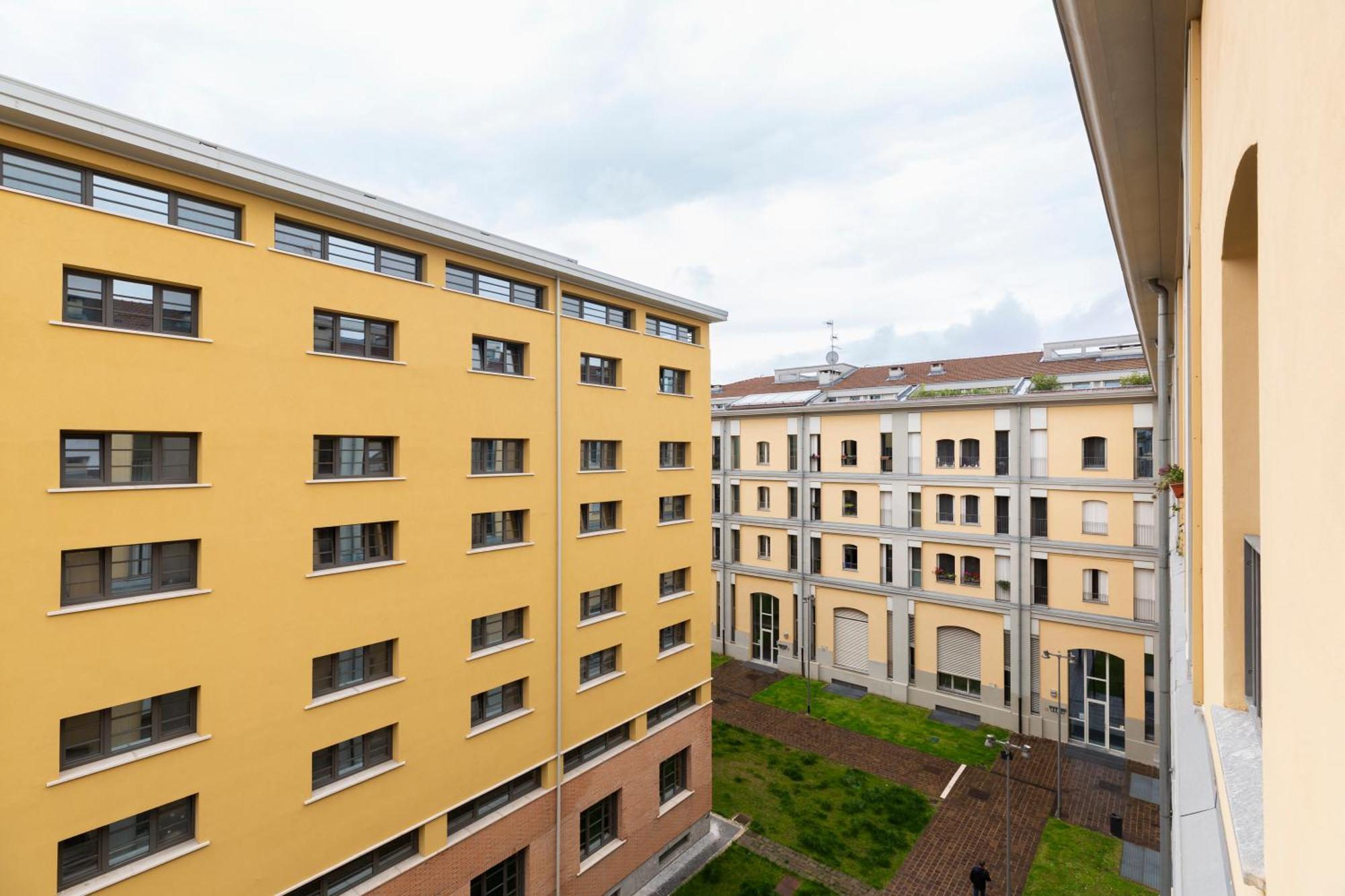 Suzzani 96 - Bicocca Area Lejlighed *