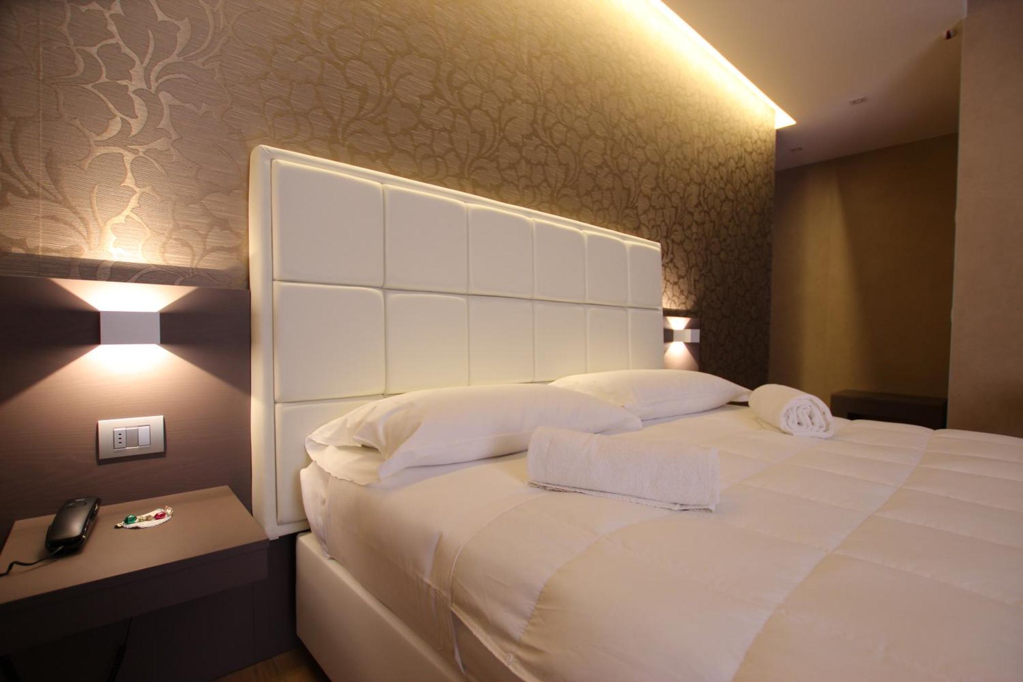 Mokinba Baviera Hotel