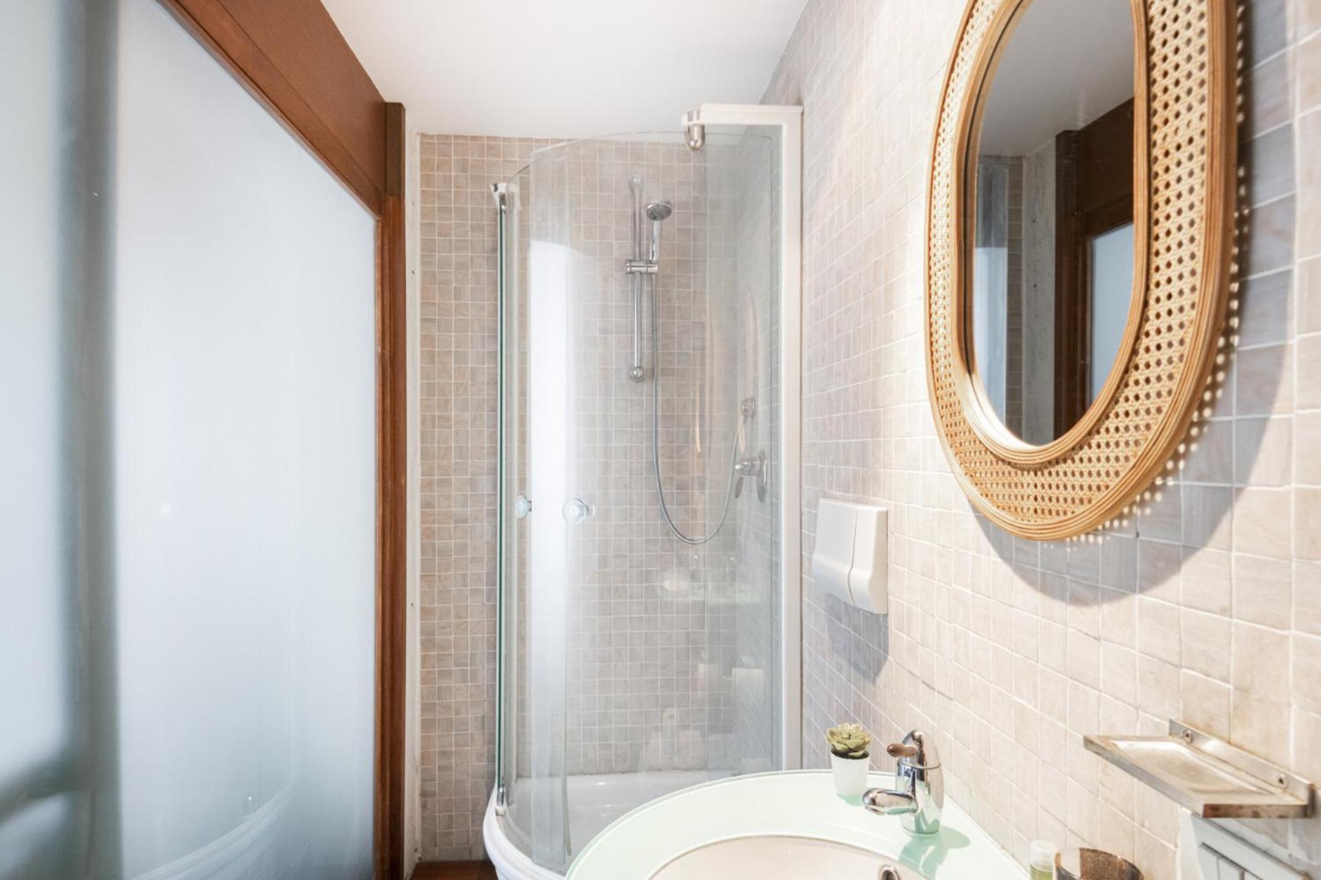 Easylife - Elegante In Moscova Milano
