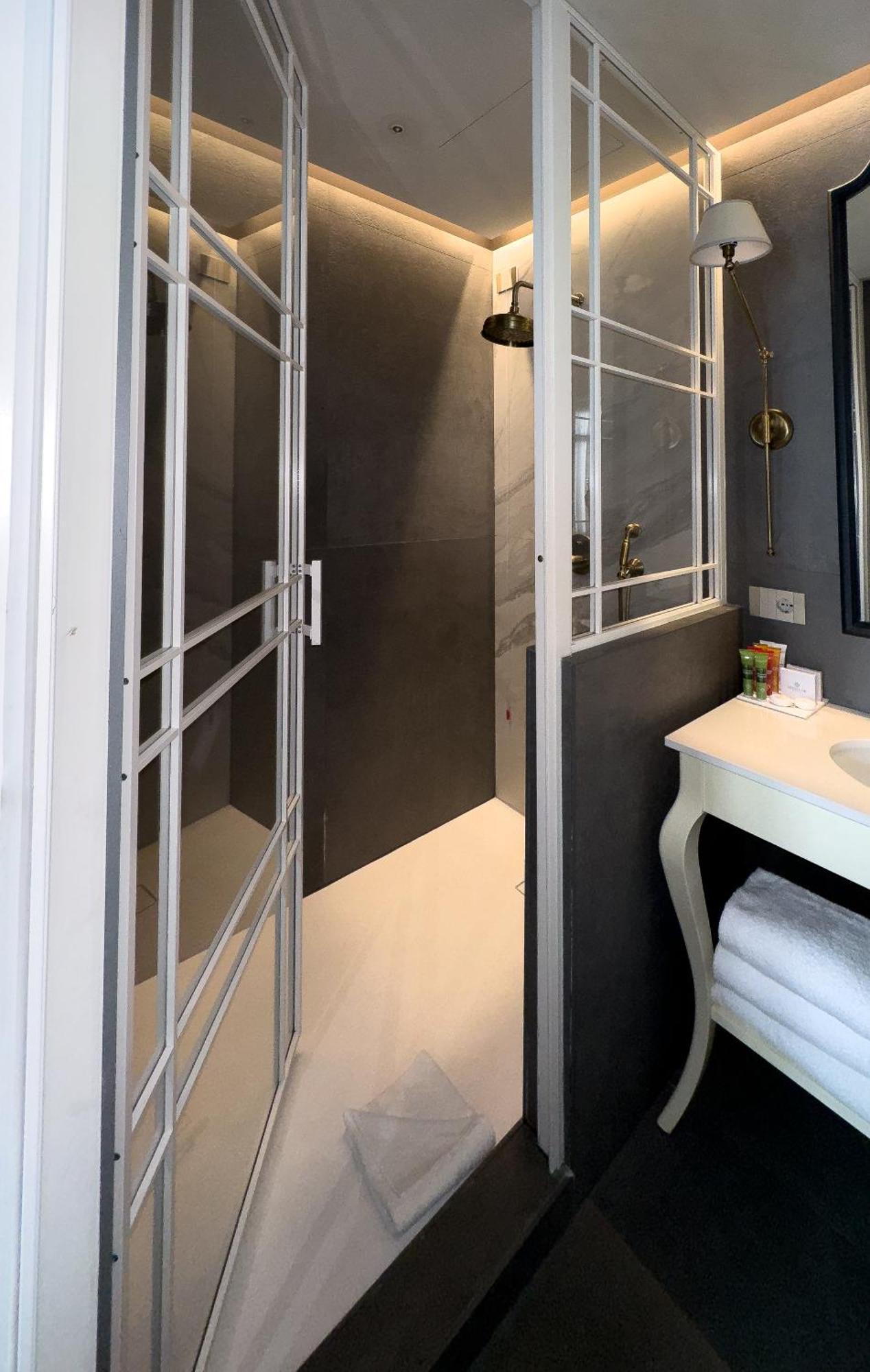 Matilde Boutique 4* Milano