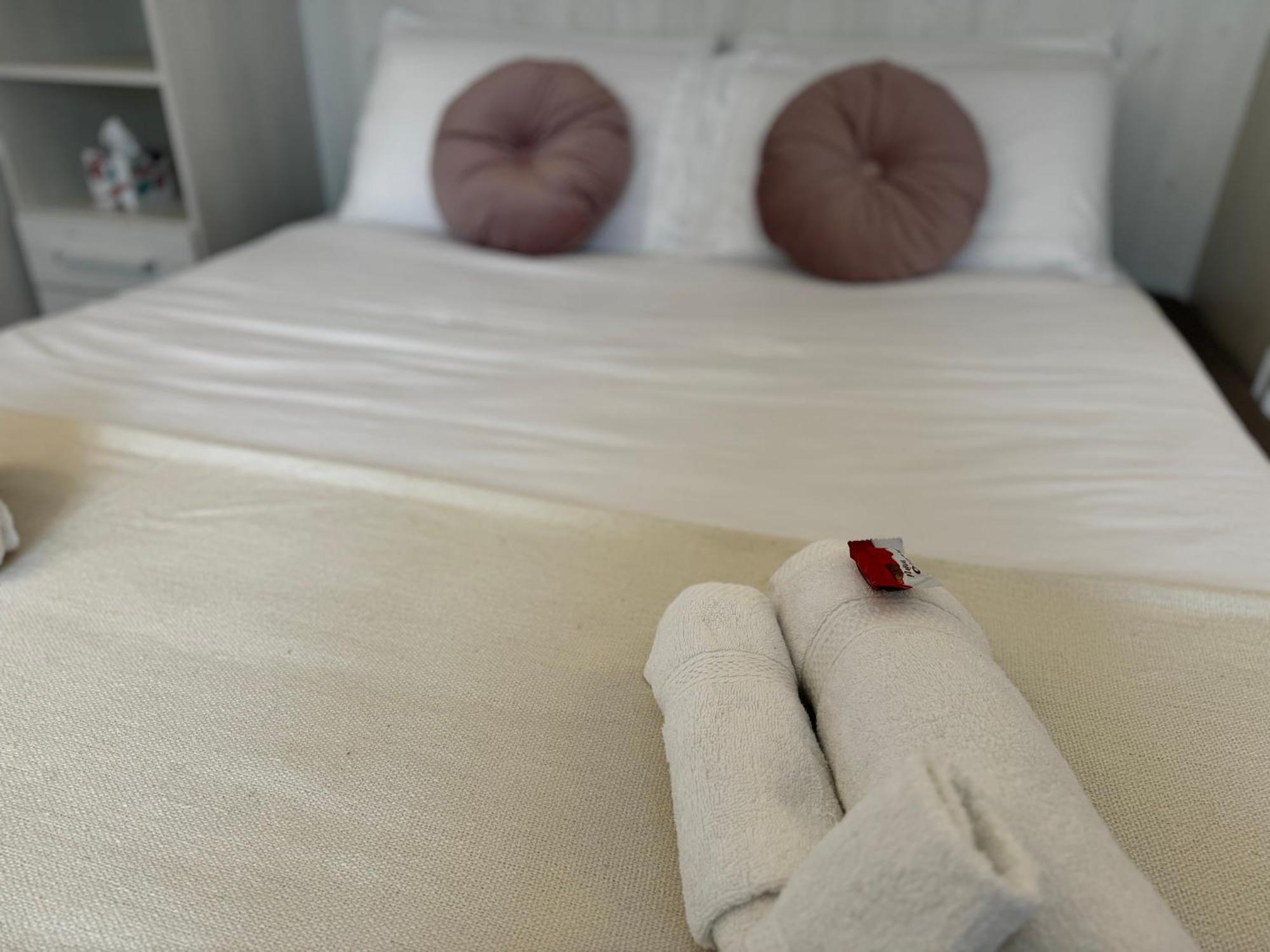 Regina In Sky Santa Giulia - Sky Tv, Wifi E Breakfast Box Lejlighed *