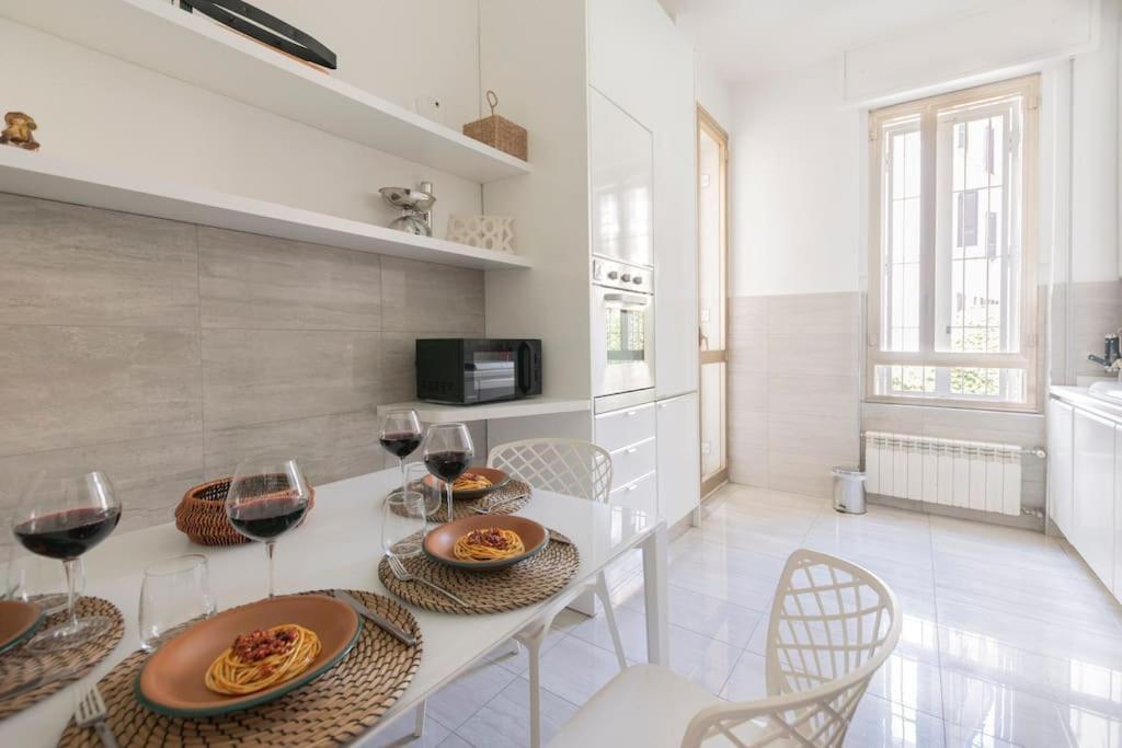 We - Residenza Castello Sforzesco Apartment Milan