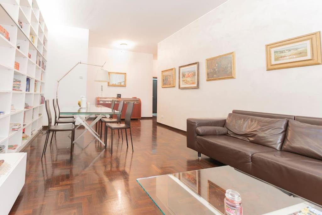 We - Residenza Castello Sforzesco Apartment Milan