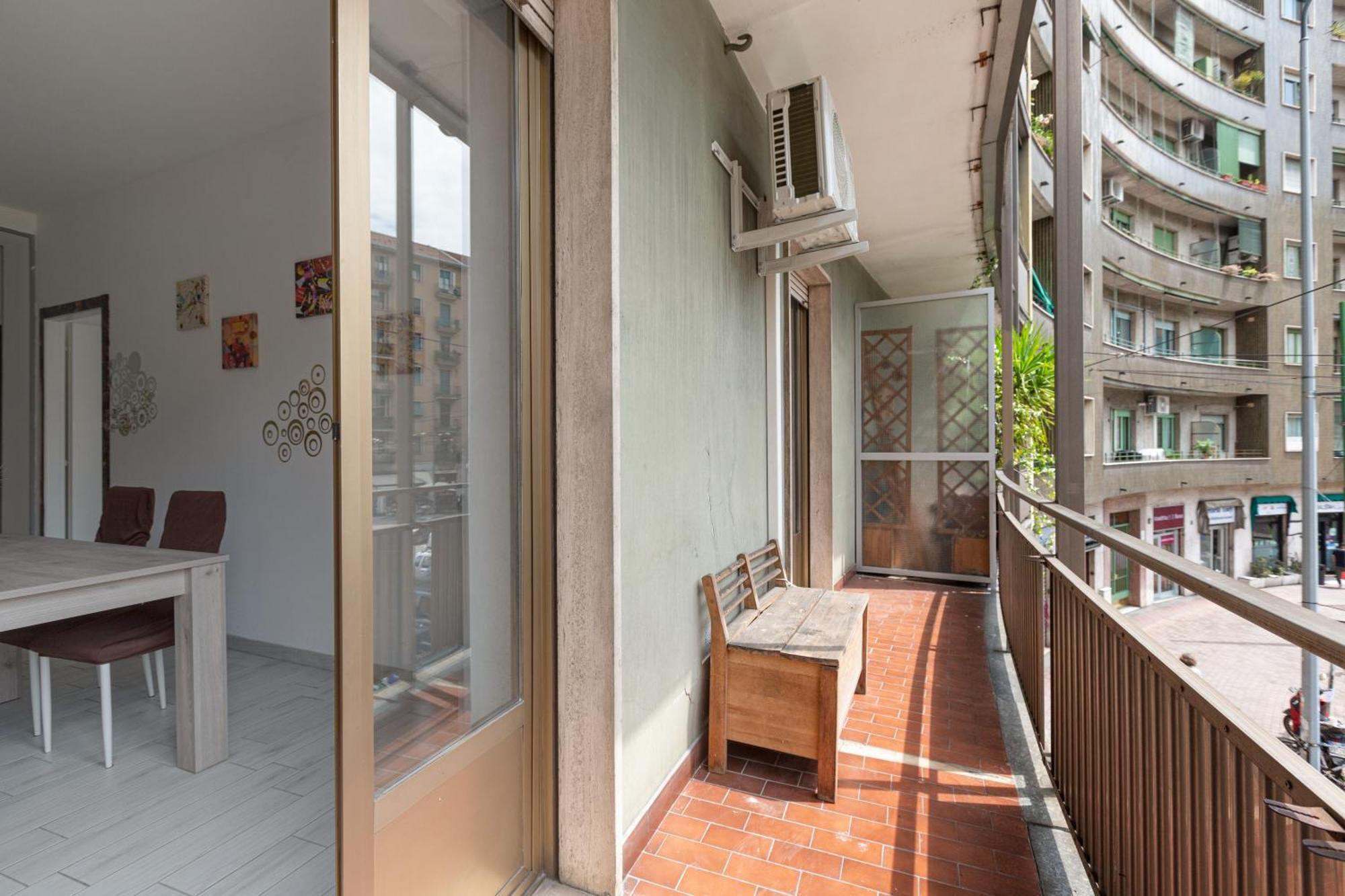 Bovisa Politecnico - Spacious With Balcony! * Milano