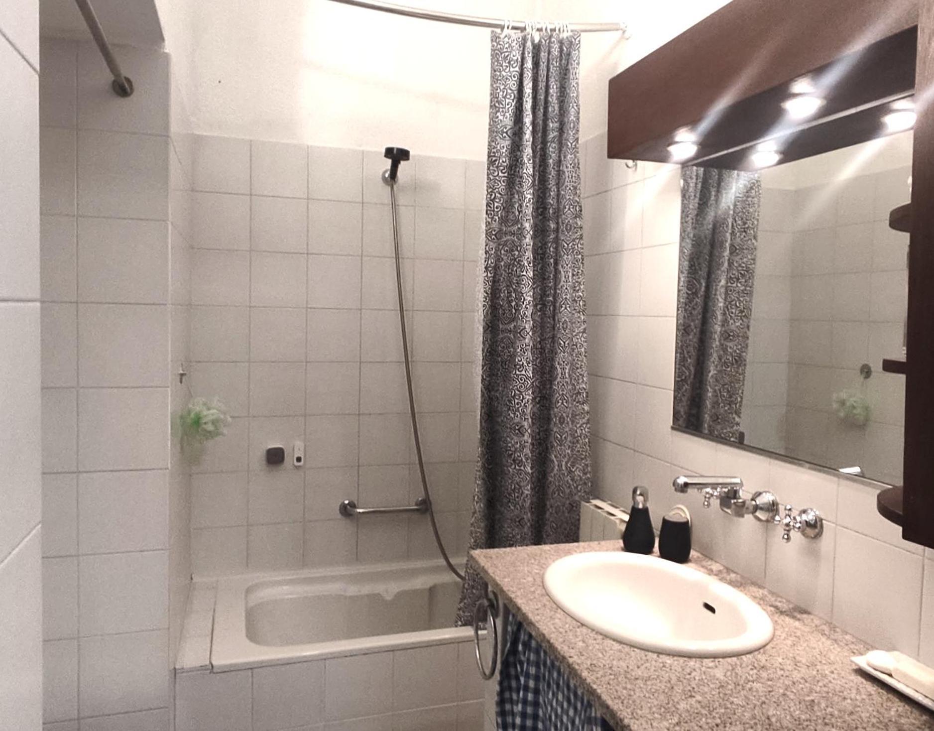 Isola Di Chinatown Bilocale Storico Nel Cuore Di Milano, Comfort E Stile Autentico Con 3 Letti Extra Large Apartment *