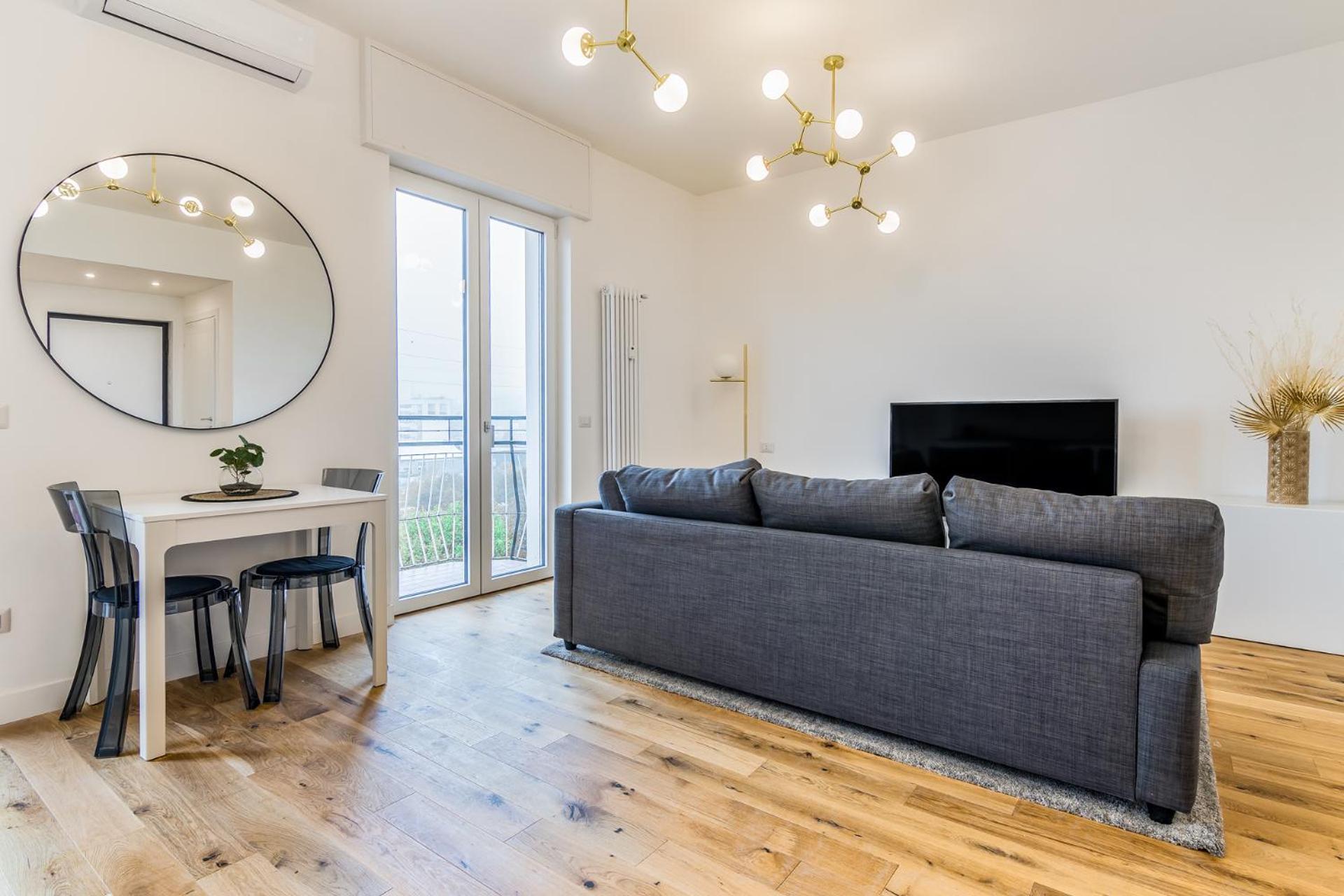 Apartment Via M D'agrate 4 Pax Wifi Sub26 *