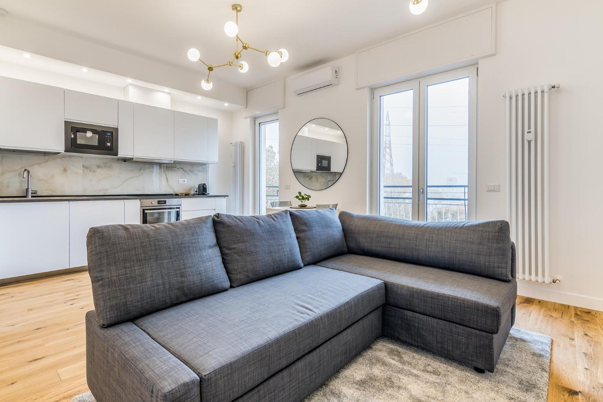 Apartment Via M D'agrate 4 Pax Wifi Sub26 *