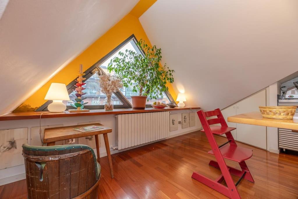 The Colorful Nest Apartment