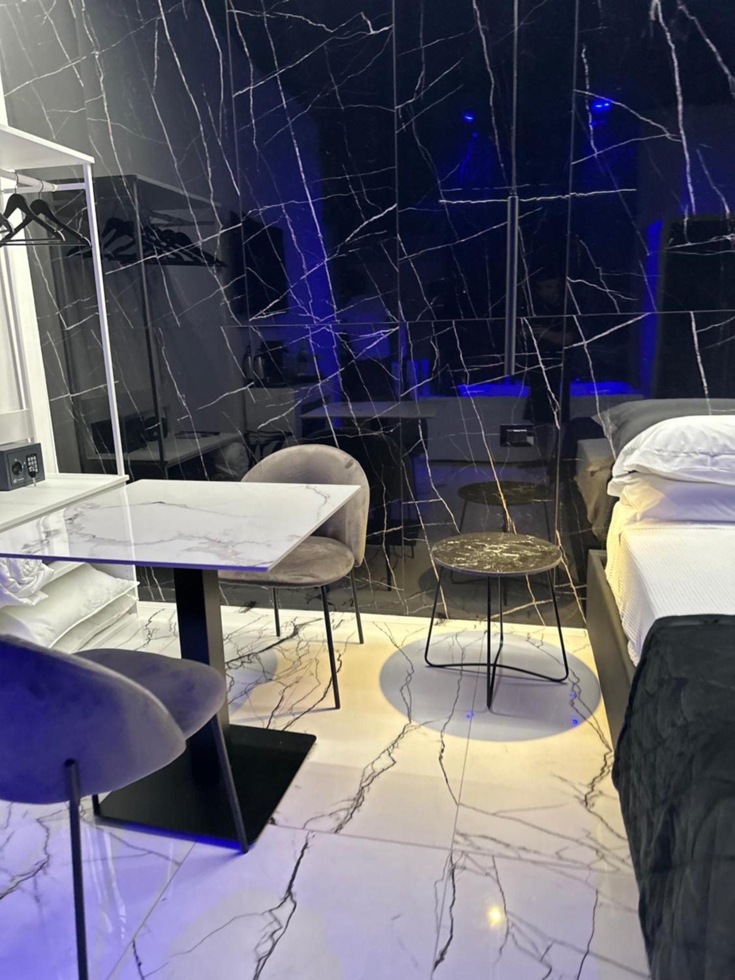 Leilighet Hub Private
