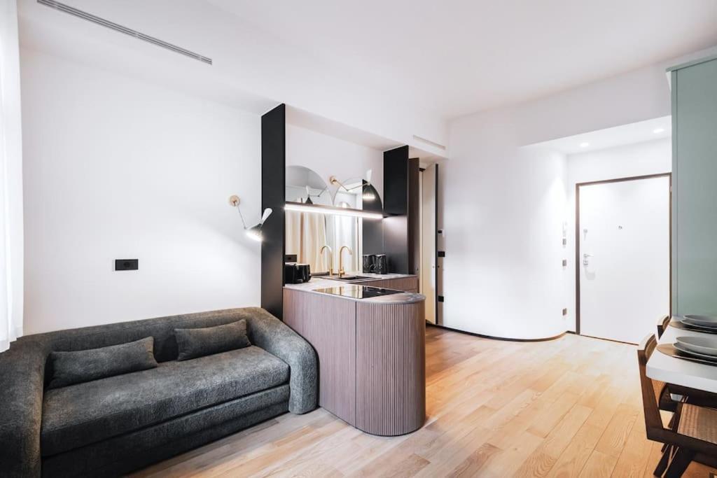 Apartment Easylife - Elegant In Sant'ambrogio *