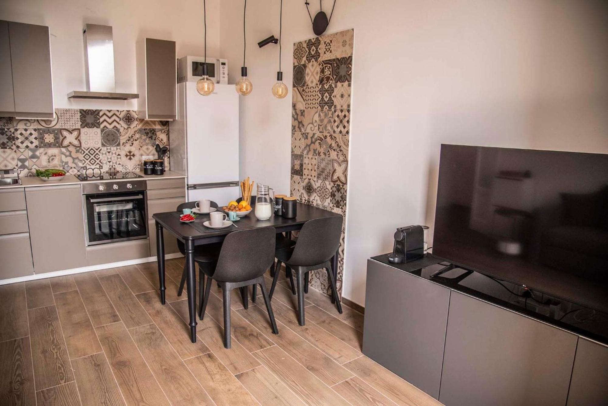 Porpora 109 - Comfy Flat In Loreto District Mailand