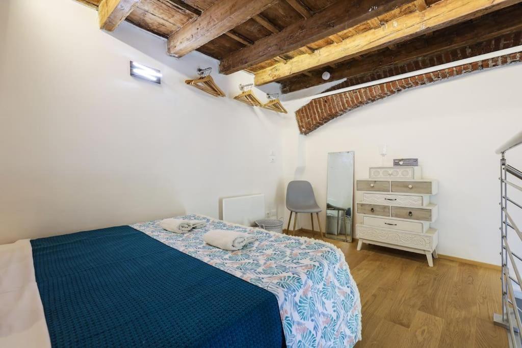 Cozy Loft Near Navigli, Close To Duomo And Bocconi - Italy Flat Vacation Lejlighed
