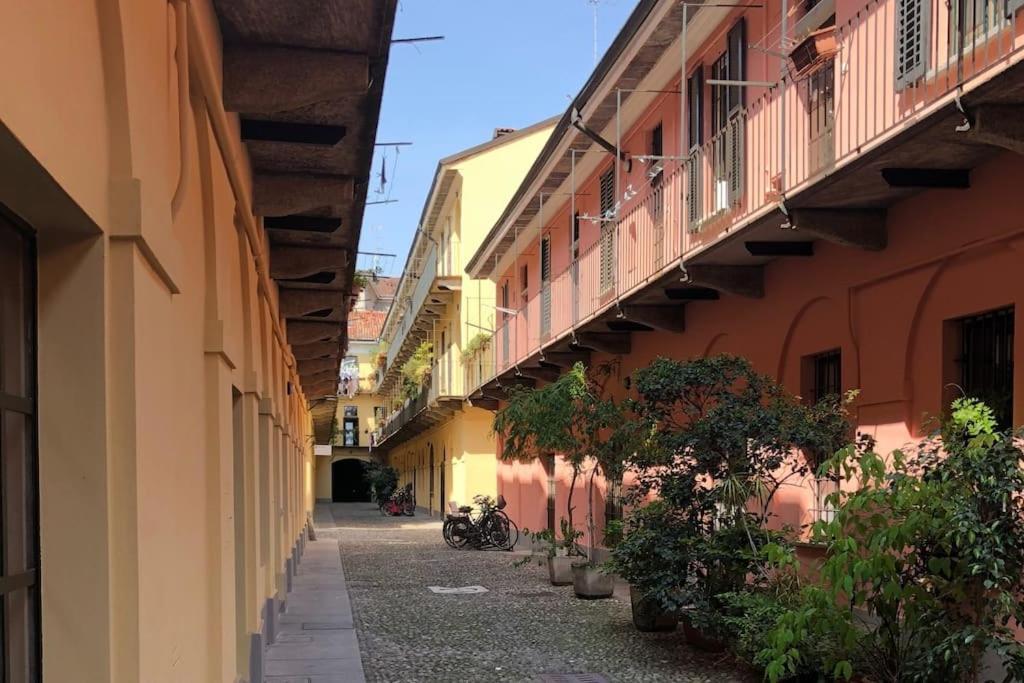 Cozy Loft Near Navigli, Close To Duomo And Bocconi - Italy Flat Vacation Lejlighed *