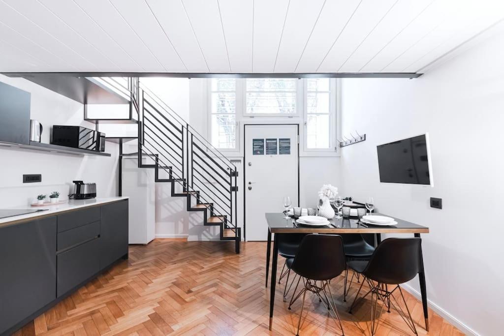 Apartment Easylife - A Few Steps From Duomo Mailand