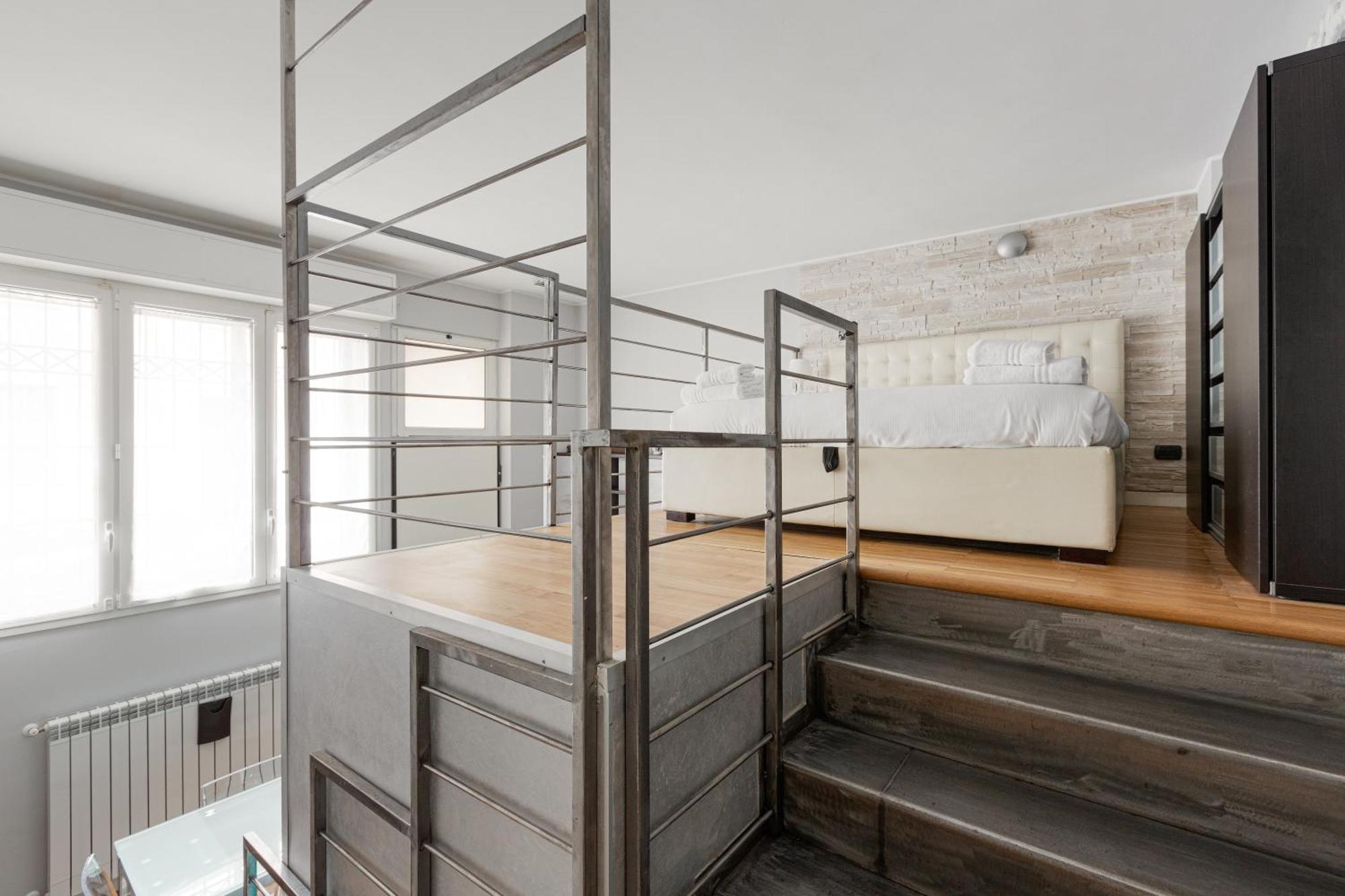 - Gorla M1 Modern Studio! * Milano
