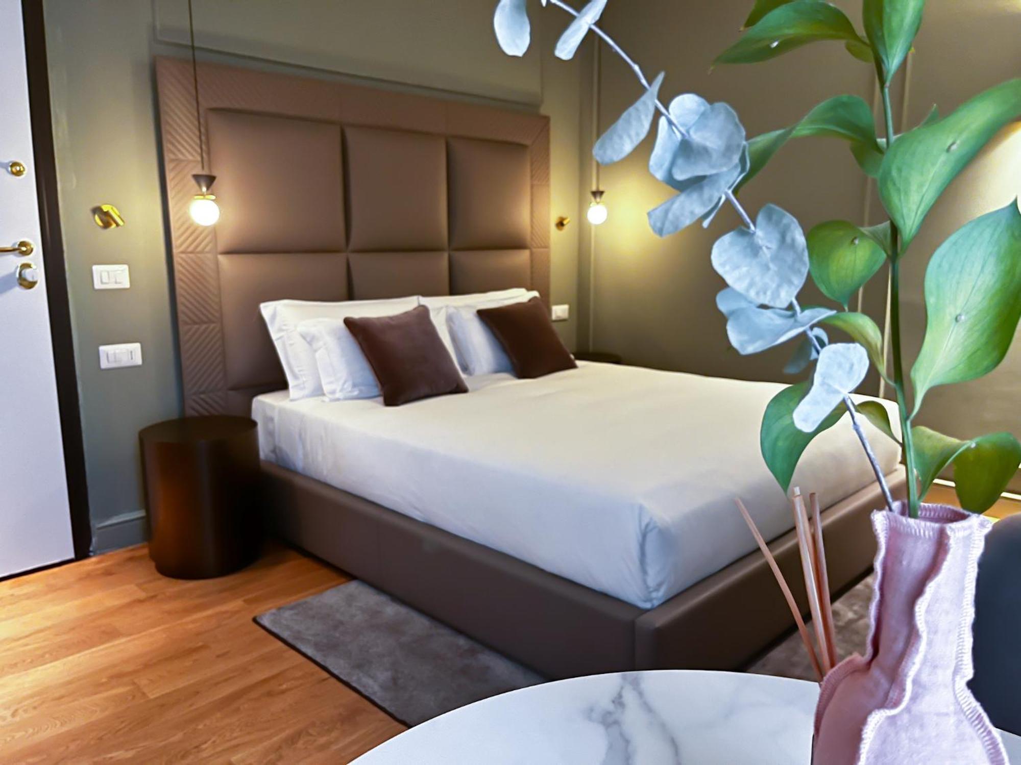 Prestige Boutique Homes - Piazza Duomo Milaan