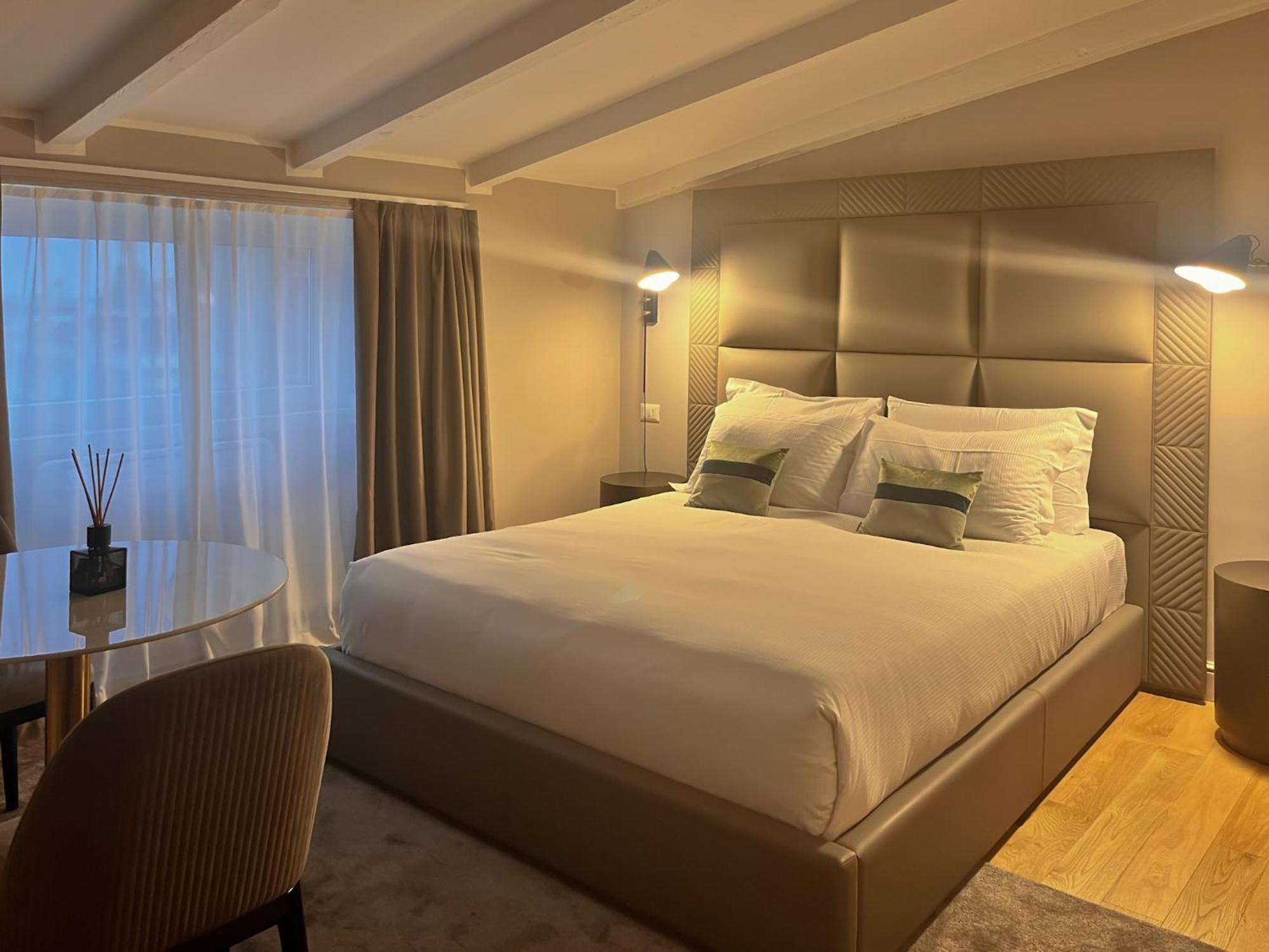Appartement Prestige Boutique Homes - Piazza Duomo Milaan