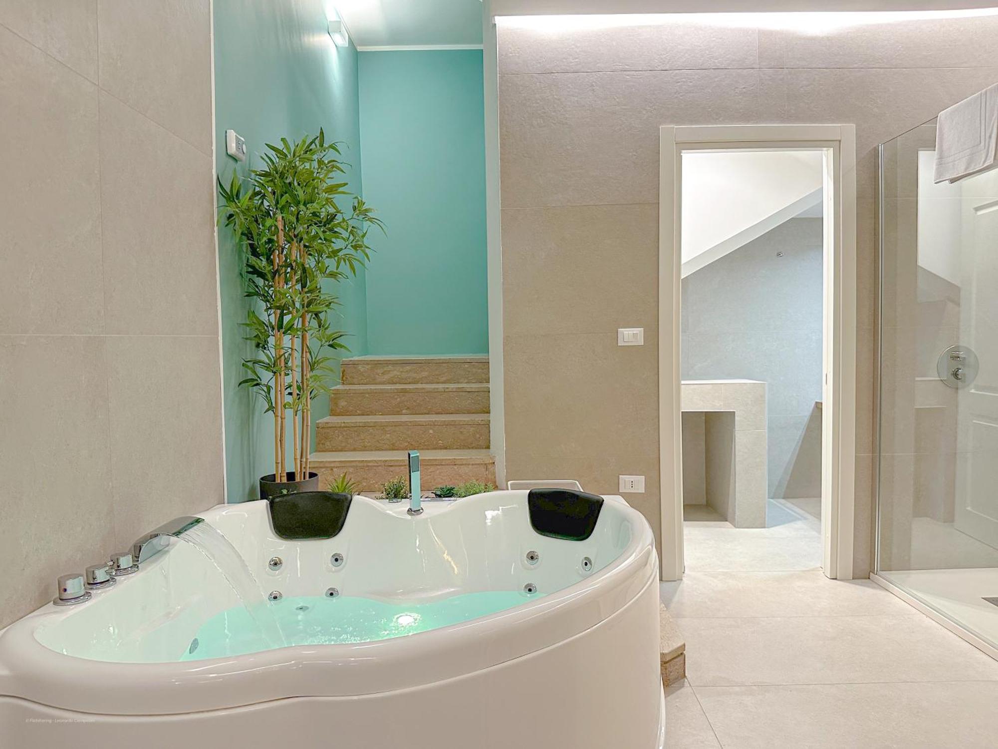 Banfi Luxury - Sauna & Jacuzzi