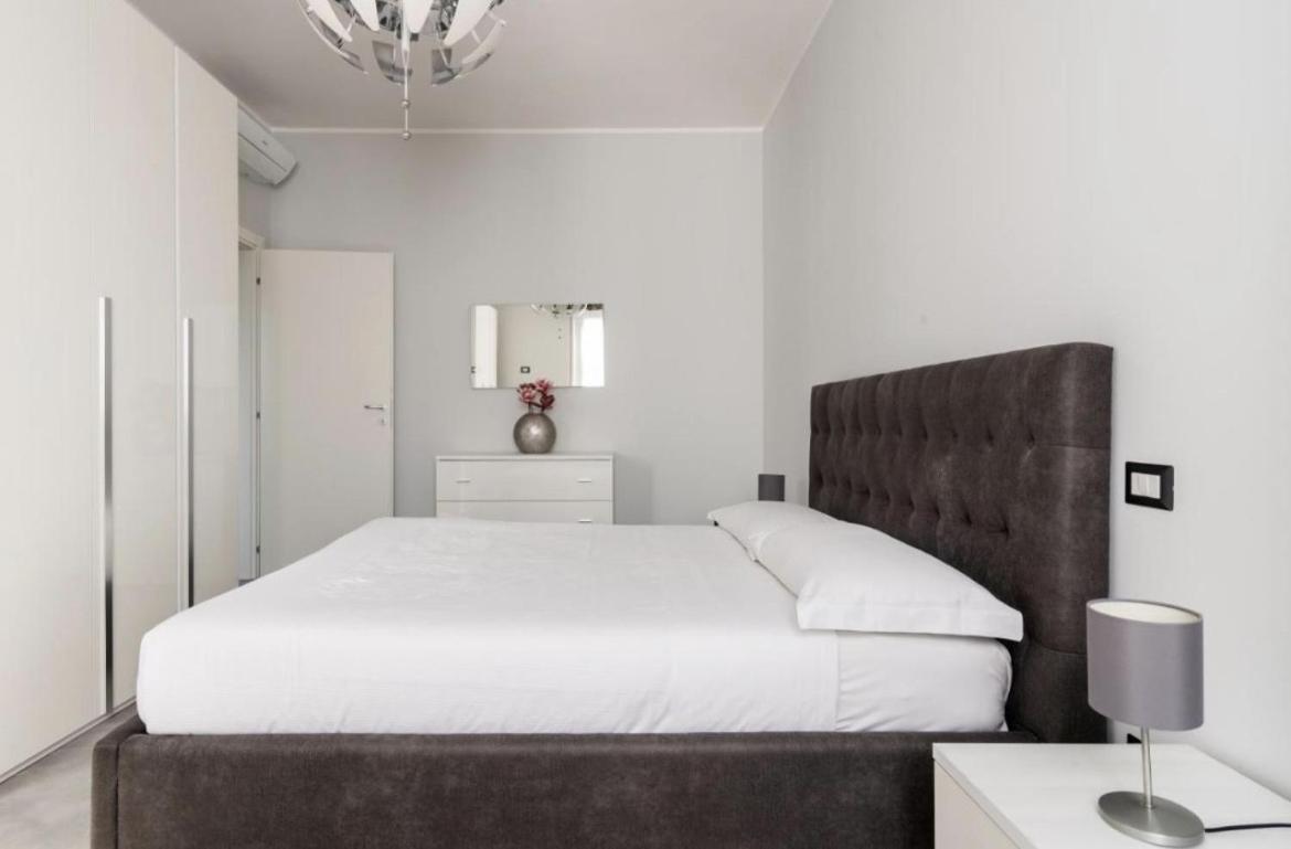 Luxury In Prada District Near Mm Brenta & Center - Ideal For Business Profiles * Milano