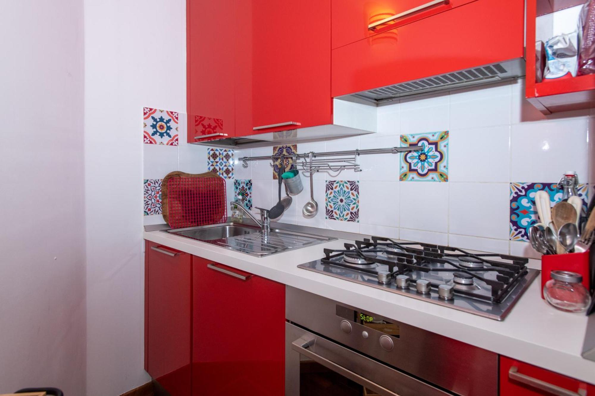 10 Minutes Duomo-elegant Apartment Milan