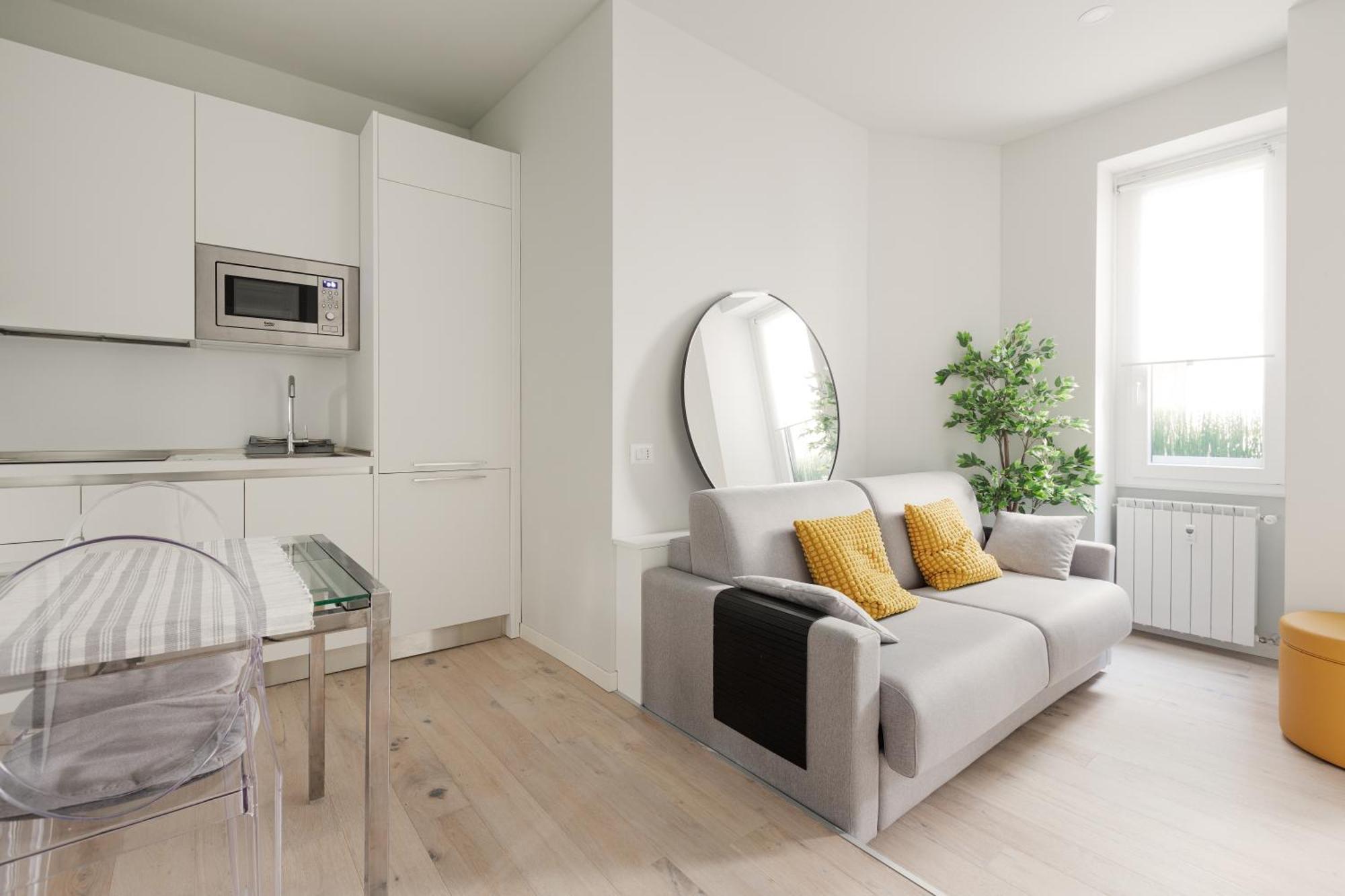 Life - Renovated Apartment *