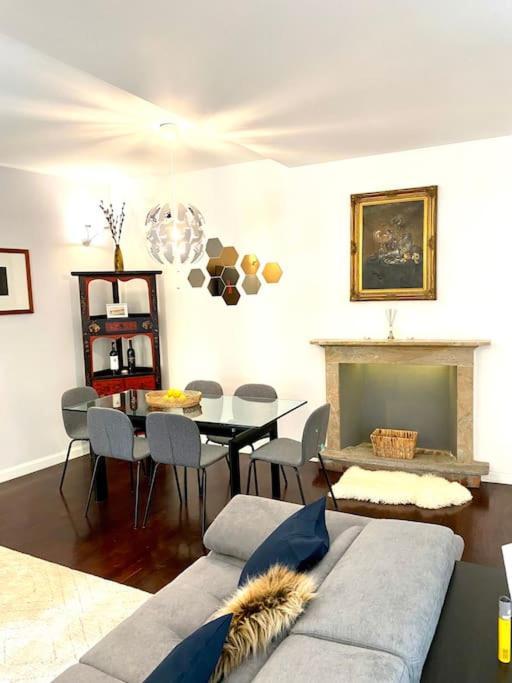 Duomo Area 2 Bedroom Deluxe Milano