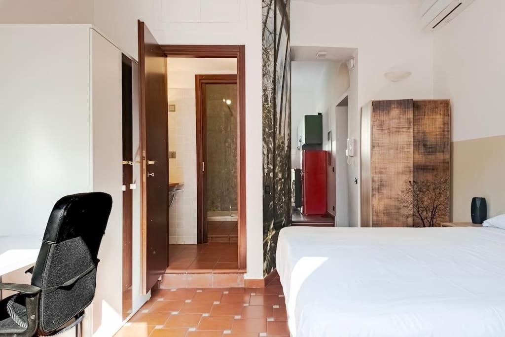 Apartment Alessandro 10 Mins Duomo *