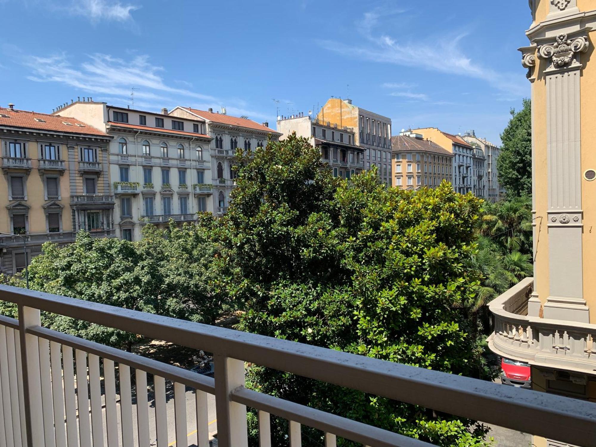 Pindemonte 2 Trilo Appartamento Milano