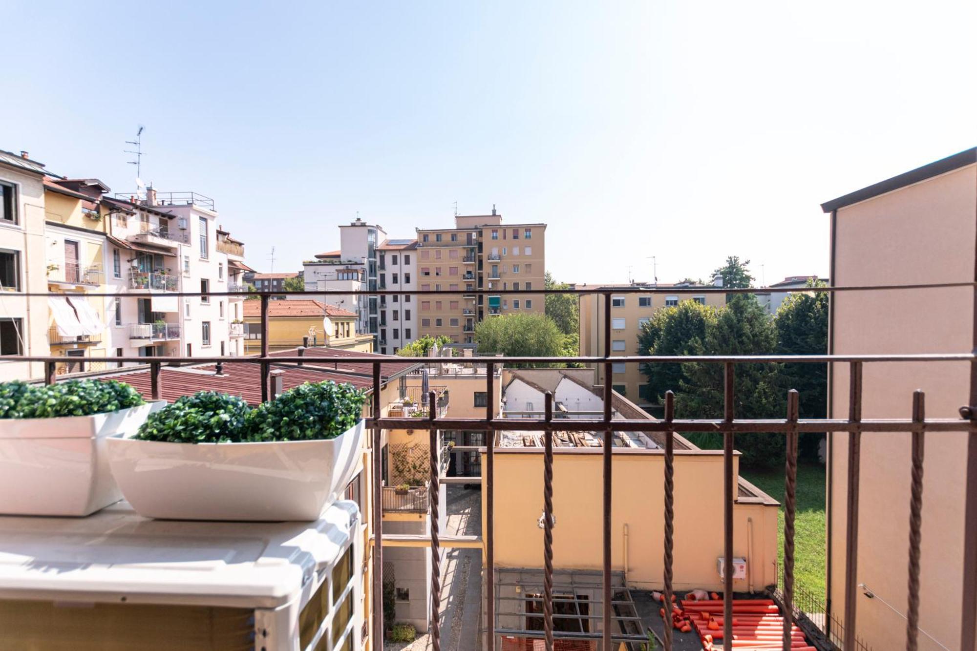 I Host - Brioschi 55 Appartamento
