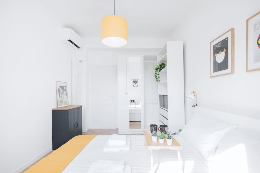 Easylife - With Balcony Near Navigli Milano