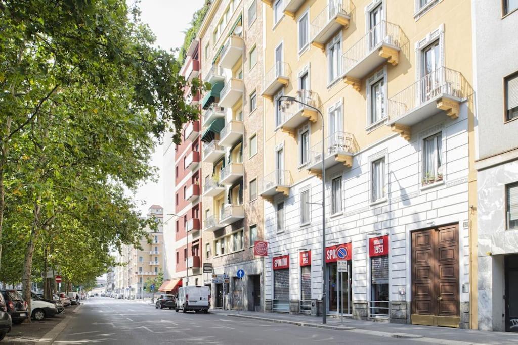 Easylife - With Balcony Near Navigli Leilighet Milano
