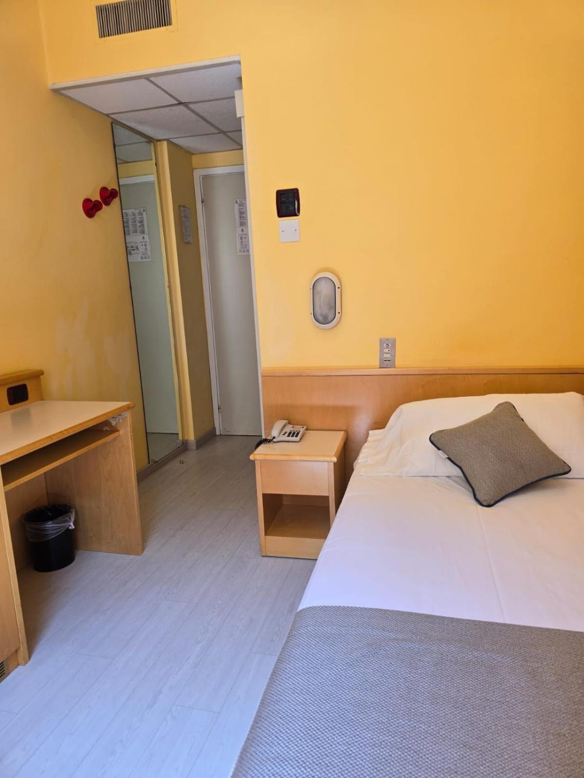 Mokinba Sant'ambroeus Mailand