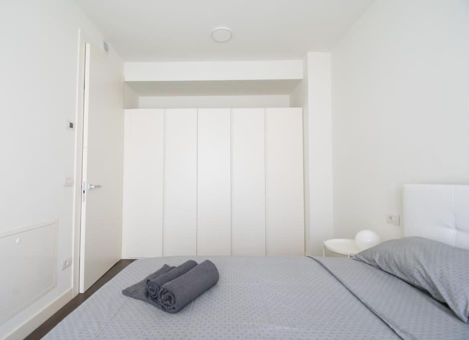 Corso Vercelli Cozy Modern Flat Appartamento *