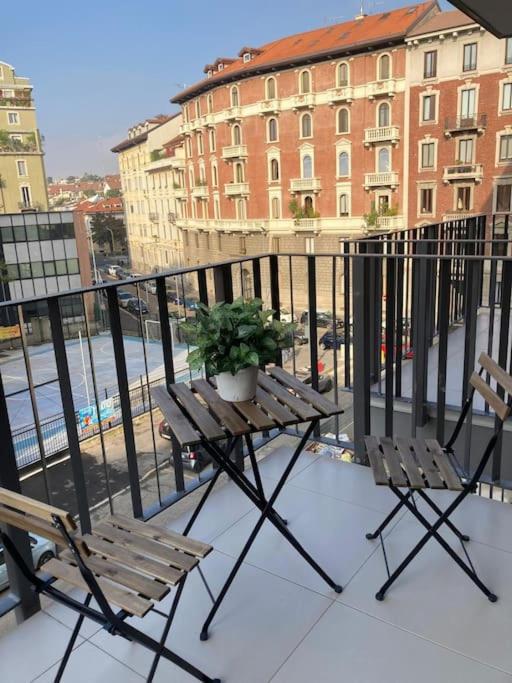 Appartamento Corso Vercelli Cozy Modern Flat *
