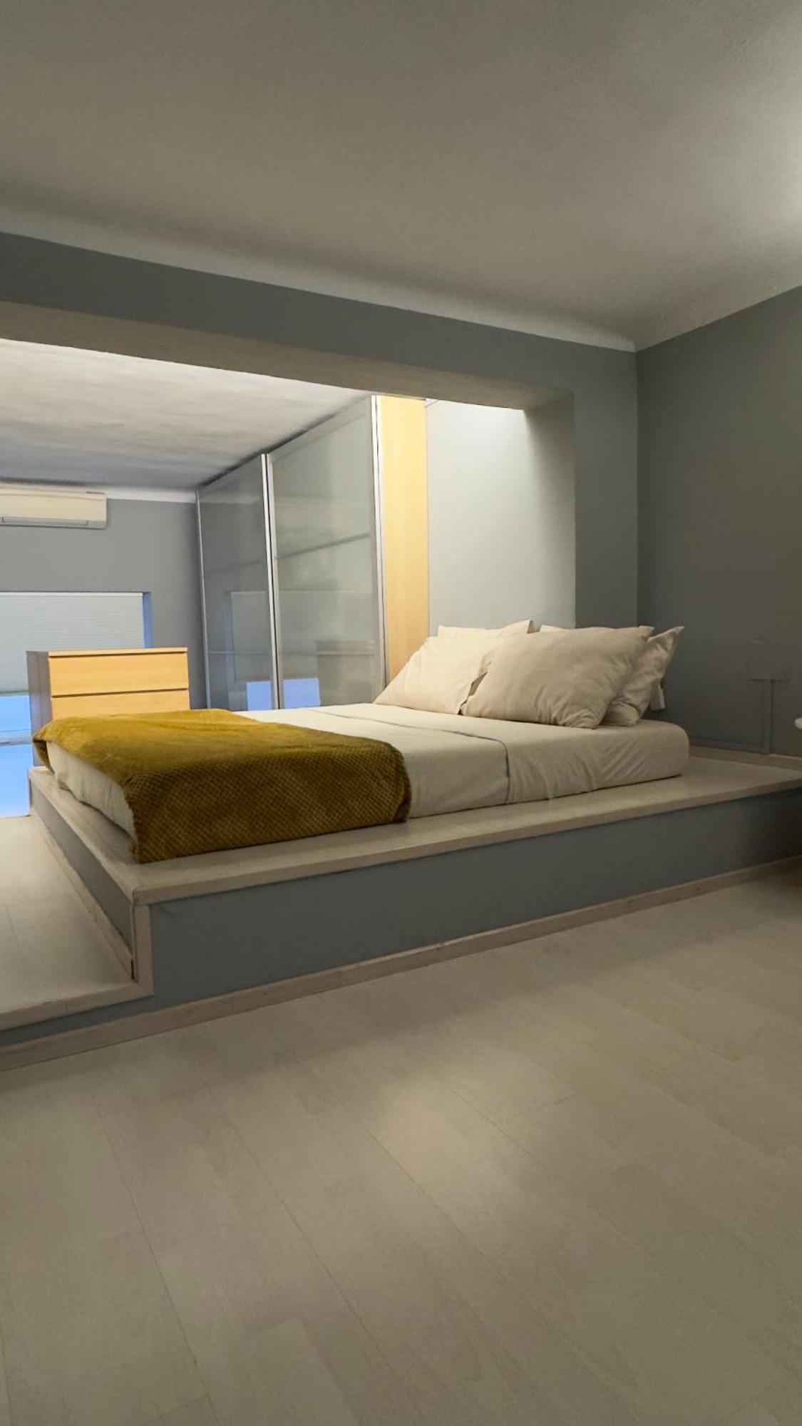 Loft Taramelli - Isola Lejlighed